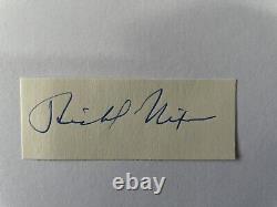 Beautiful RICHARD NIXON autograph Signed Cut