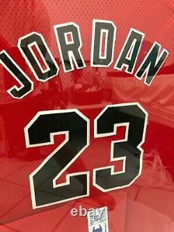 Michael Jordan Framed Un Signed 93/94 Bulls Pro-cut Jersey Limited Ed 200 Uda 46