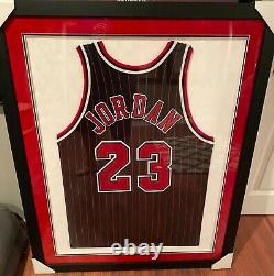 Michael Jordan Signed and Framed UDA Champion Team Pro Cut 96-97 Jersey RARE